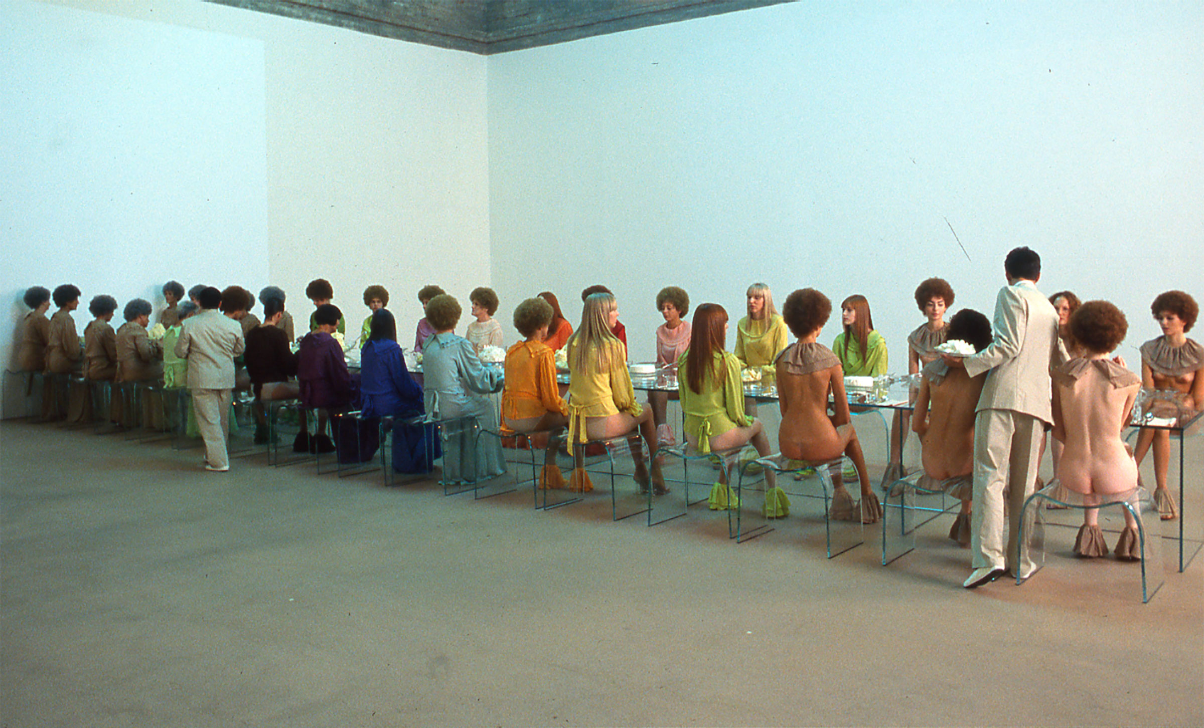 Vanessa Beecroft, VB52, 2003